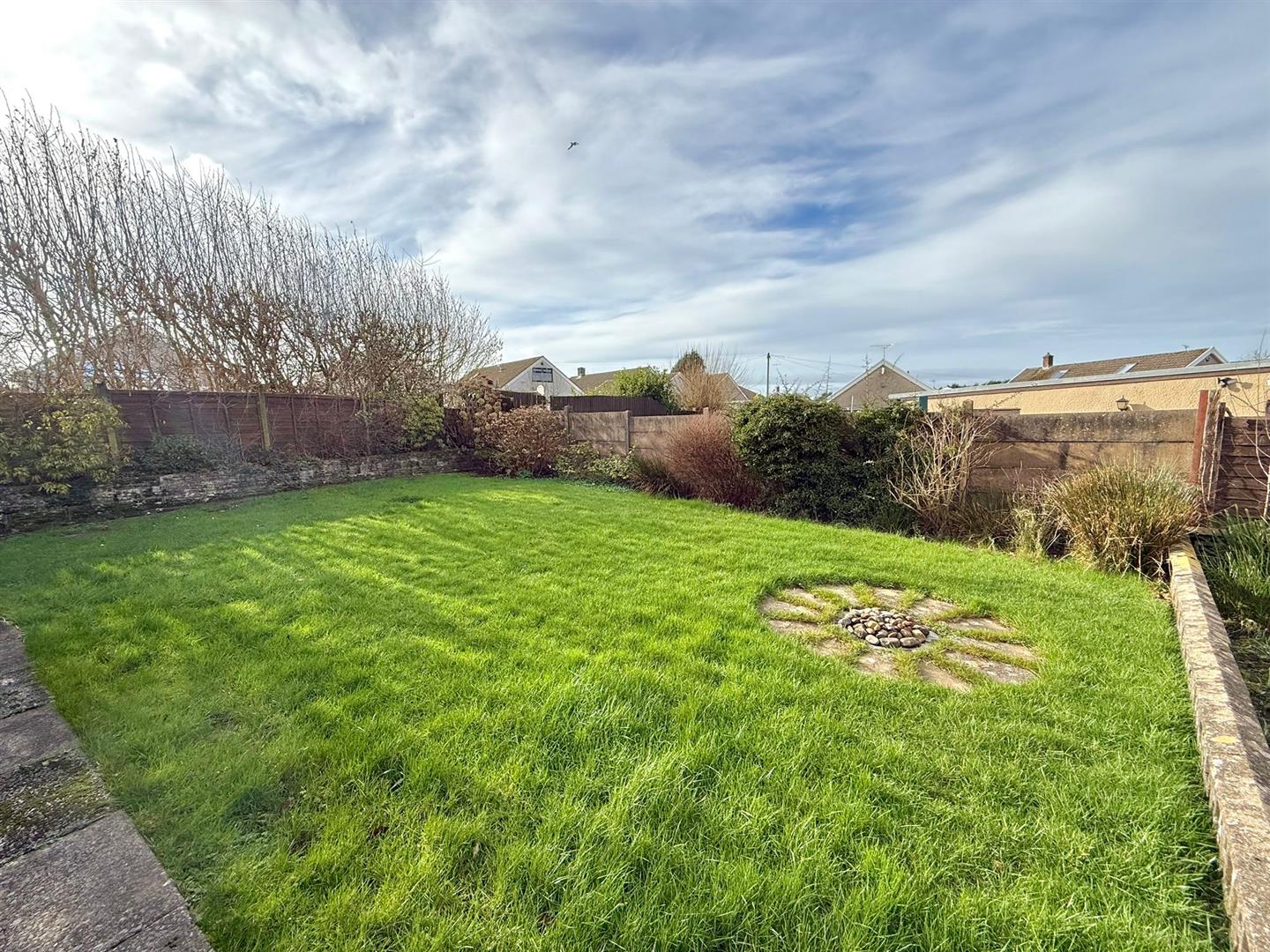 Springfield Avenue, Upper Killay, Swansea, SA2 7HW